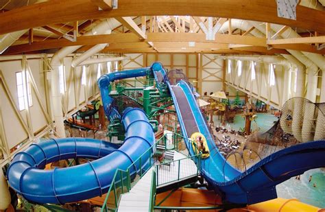 wolf lodge water park canada